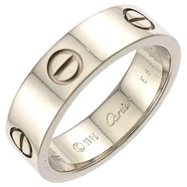 Anillo Love de Cartier en oro blanco de 18K