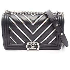 Bolso de hombro Chanel Boy Chevron V-Stitch Hologram