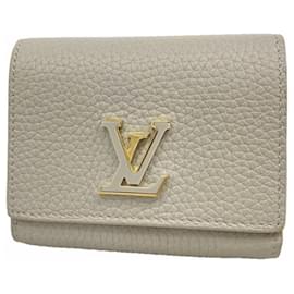 Cartera Louis Vuitton Portefeuille Capucines Tiny Tri-fold