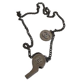 Collar silbato Chanel