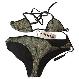 Conjunto de bikini Iceberg con rayas metálicas