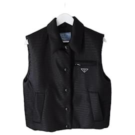 Gilet in Re-Nylon Prada