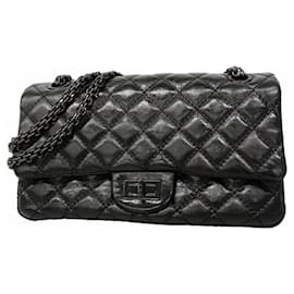 Chanel Schultertasche 2.55