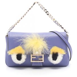 Fendi Micro Bucket Schultertasche