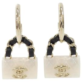 Orecchini Chanel in pelle di vitello