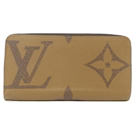Carteira Zippy Monogram Giant Louis Vuitton