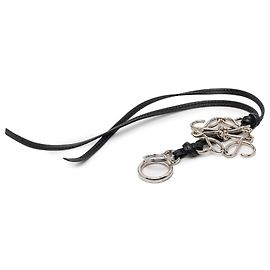 Portachiavi e charm per borsa Anagram in ottone nero e pelle di vitello LOEWE