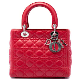 Lady Dior in agnello cannage rosso misura Medium