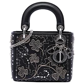 Lady Dior in pelle di vitello nero con ricami di trifogli mini
