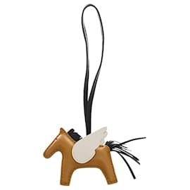 Hermès Taschenanhänger Brown Milo Lammfell Grigri Rodeo Pegase PM