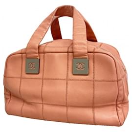 Borsa Chanel Chocolate Bar in rosa