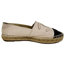 Ballerine espadrilles Chanel CC in pelle di agnello nude