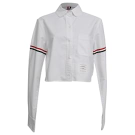 Camisa Oxford de algodón blanco con brazalete y corte cropped de cuello redondo de Thom Browne