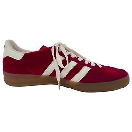 Sneakers Adidas x Gucci Gazelle in scamosciato bordeaux