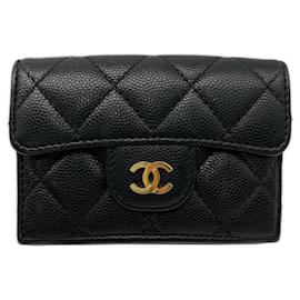 Portafoglio trilobato in pelle di vitello martellata nera Chanel