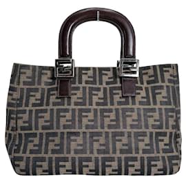 Bolsa de Ombro Fendi Zucca Canvas