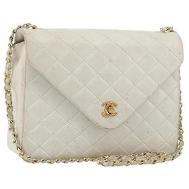 CHANEL Matelasse Chain Shoulder Bag Lamb Skin White Gold CC Auth 193136