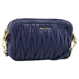 Borsa a Spalla Miu Miu Matelasse in Pelle Blu con Dettagli Dorati Auth ka5412A
