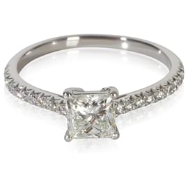 Anello da fidanzamento Tiffany & Co. Novo con diamante Princess da 0.74 ct