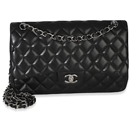 Chanel Black Quilted Lambskin Jumbo Double Flap Tasche