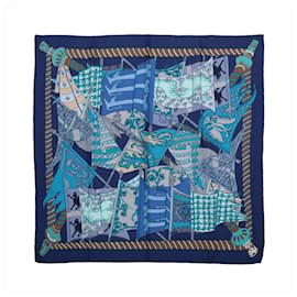 Hermès Carré 90 "Etendards et Bonnieres flag" Kaschmir-Seiden-Einstecktuch in Blau
