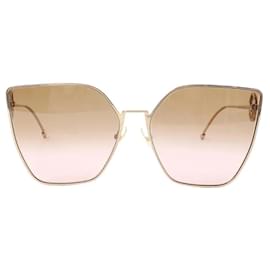 Fendi Oversized Cat-eye Sunglasses in Gold Metal FF0323/S