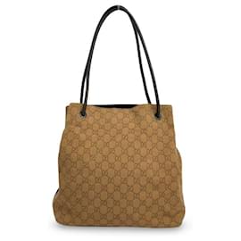 Gucci Schultertasche GG Monogramm aus Stoff und Leder