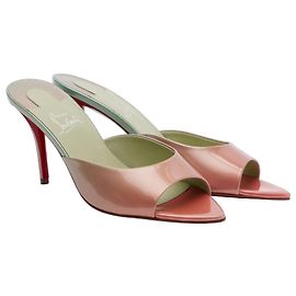 Sandali Christian Louboutin Miss Z in vernice rosa
