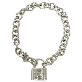 Pulsera con charms de plata de ley Tiffany & Co.