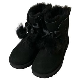 Autre Marque Stivali classici in pelle di pecora UGG GITA