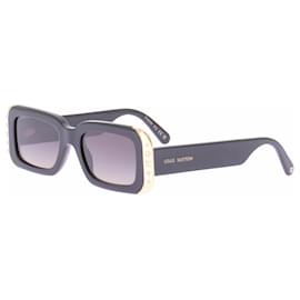 Louis Vuitton Gafas de sol negras y doradas