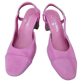 Chanel Slingback-Pumps aus rosa Cord