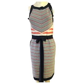 Chanel Gestreiftes Strickkleid mit Gürtel