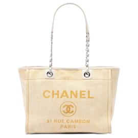 Chanel Deauville Tote aus gelbem Raffia Small