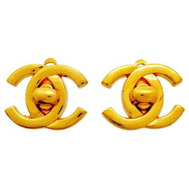 Orecchini Chanel Coco Mark Turnlock
