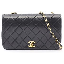 Borsa a tracolla Chanel Matelassé Full Flap