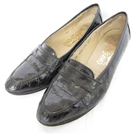 Décolleté in pelle goffrata Salvatore Ferragamo
