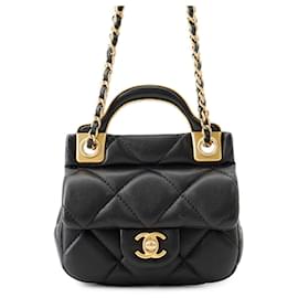 Borsa a tracolla Chanel Matelassé in agnello