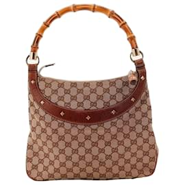 Borsa a spalla Gucci GG Supreme manico bambù