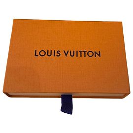 Louis Vuitton Zip Canvas
