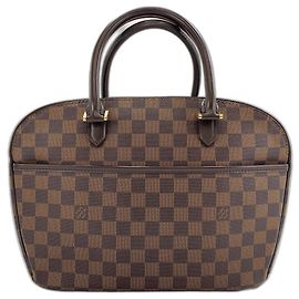 Bolsa Tote Horizontal Louis Vuitton Salia