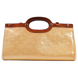 Louis Vuitton Sac Vernis Reade PM