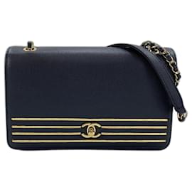 Chanel Captain 2019 Cruise Collection Schultertasche