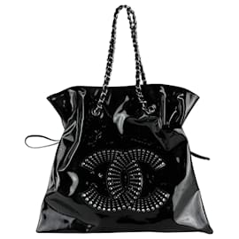 Borsa a tracolla Chanel in pelle vernice