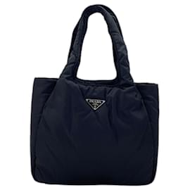 Sac cabas en nylon noir Prada
