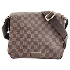 Borsa a tracolla Louis Vuitton District PM marrone