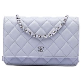 Portafoglio con catena Chanel Purple Classic Caviar