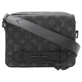 Louis Vuitton Black Monogram Eclipse Steamer Messenger