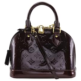 Louis Vuitton Alma BB in Monogram Vernis viola