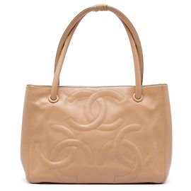 Tote Chanel in agnello beige con triple CC